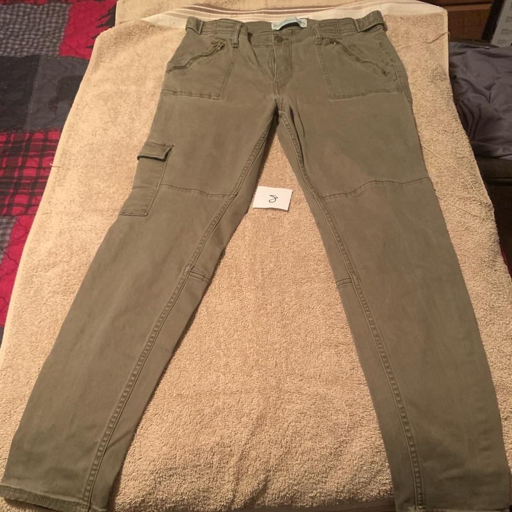 Abercrombie and Fitch Cargo Pants